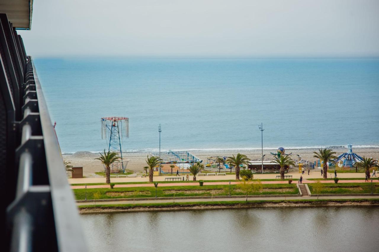באטומי Premium Aparthotel With Sea View מראה חיצוני תמונה