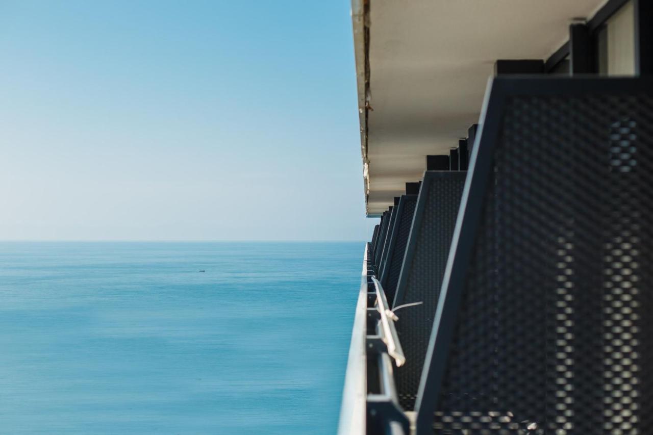 באטומי Premium Aparthotel With Sea View מראה חיצוני תמונה