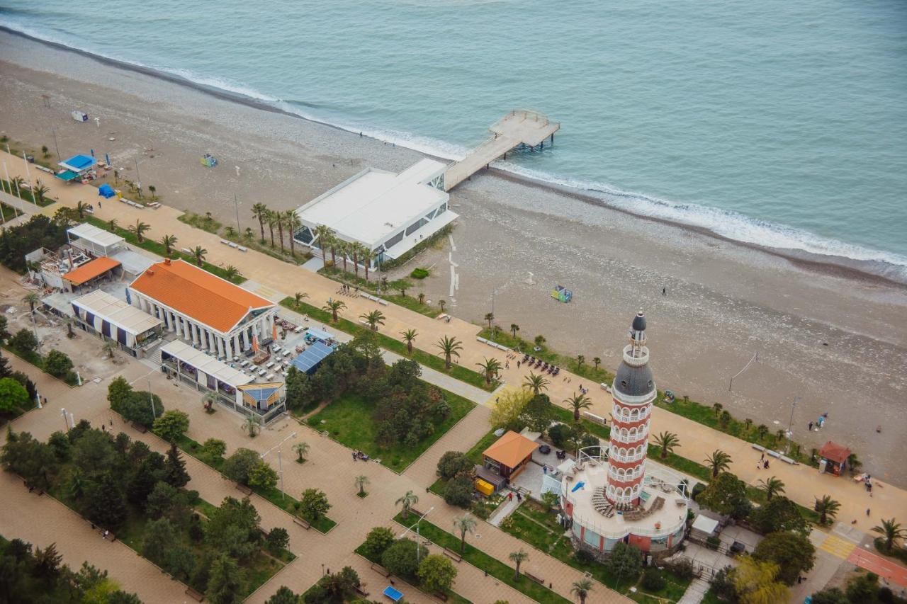 באטומי Premium Aparthotel With Sea View מראה חיצוני תמונה